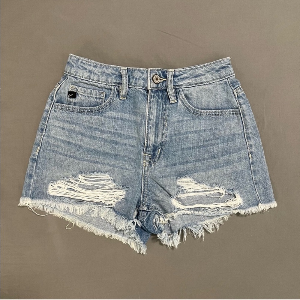 KanCan - Ivanna High Rise Mom Shorts (Light Wash)